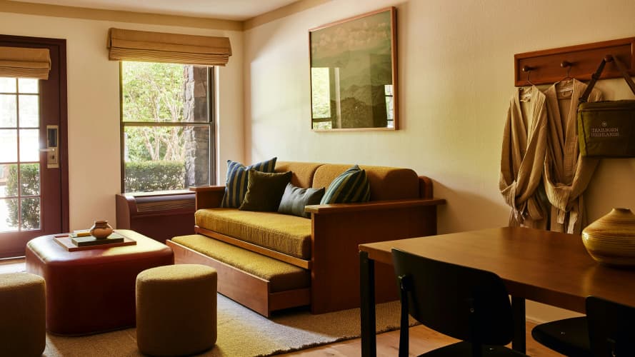Highlands Inn Lodge(Formerly Hampton Inn Highlands) photo 5
