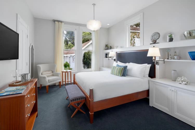Casa Madrona Hotel & Spa photo 5