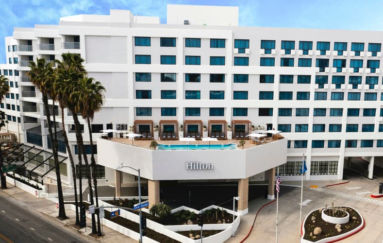 Hilton Santa Monica Hotel & Suites photo 2