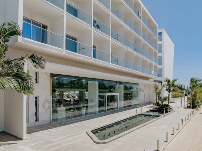 Tasia Maris Seasons Hotel - Adults Only photo 2