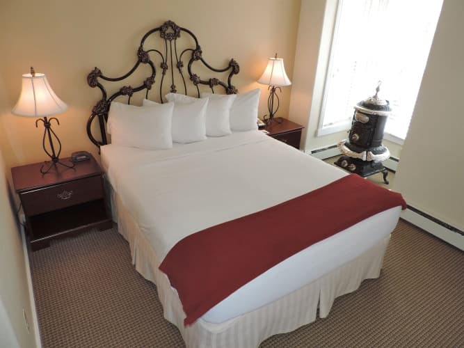 The Victorian Inn photo 4