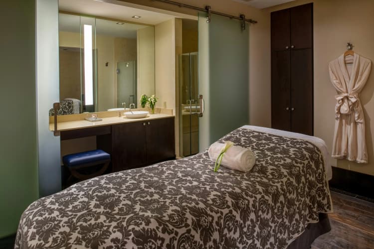 The Roosevelt New Orleans, a Waldorf Astoria Hotel photo 4