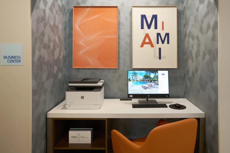 Holiday Inn Express & Suites Kendall East - Miami photo 5