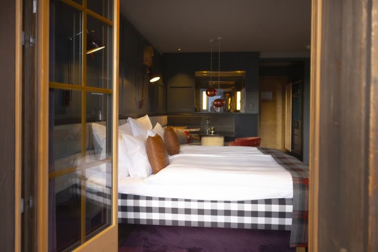 HUUS Hotel Gstaad photo 5