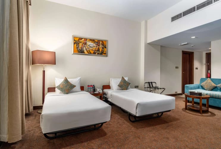 Ramada by Wyndham Dubai Deira photo 3