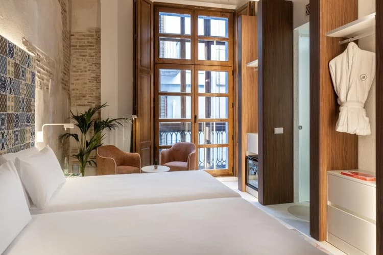 Axel Hotel Valencia - Adults Only photo 4