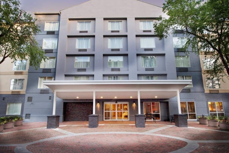 Fairfield Inn & Suites Atlanta Buckhead, photo 2