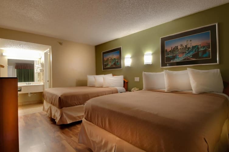 Vagabond Inn Bakersfield South photo 4