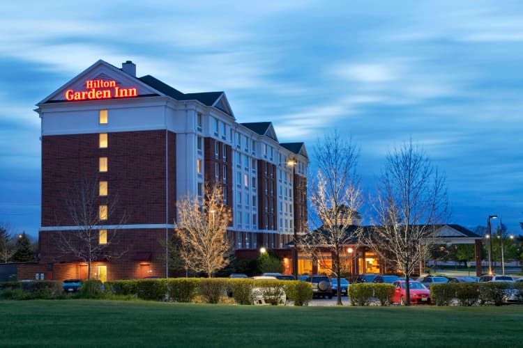 Hilton Garden Inn Hoffman Estates photo 2