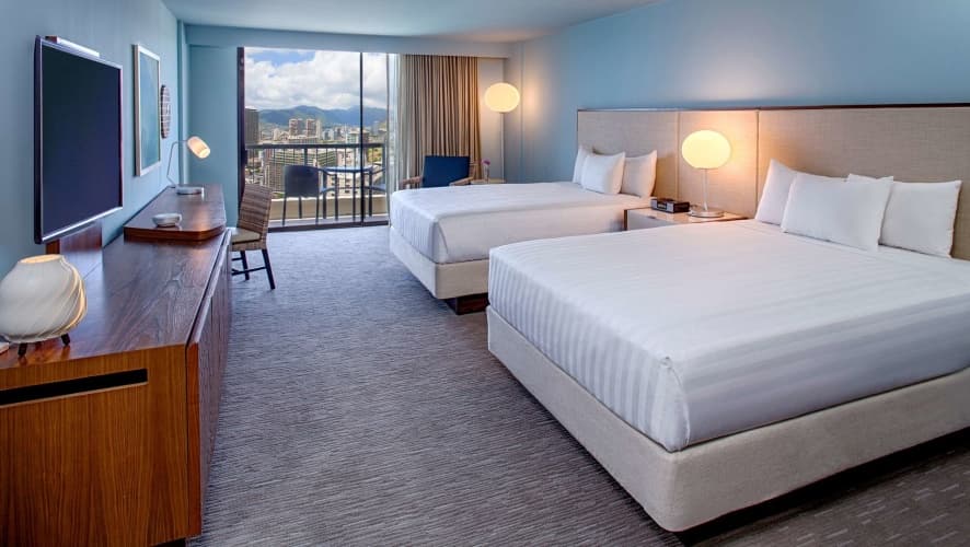 Hyatt Regency Waikiki Beach Resort & Spa photo 2