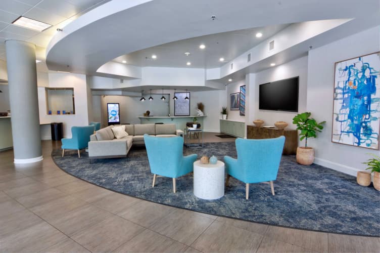 Holiday Inn Gainesville-University Ctr photo 3