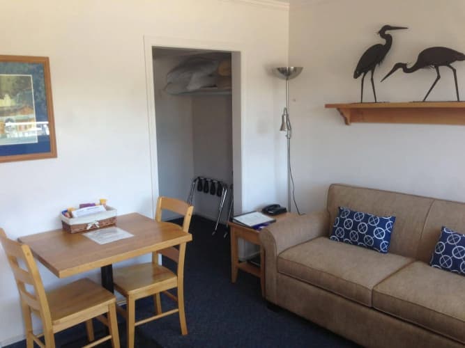 Buccaneer Inn photo 2
