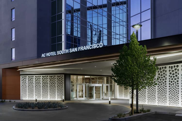Ac Hotel San Francisco Airport/Oyster Point Waterfront photo 2