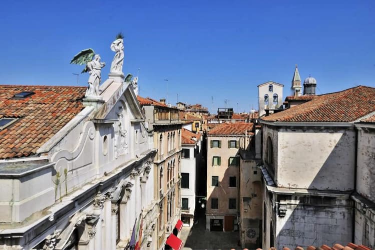 Al Theatro Palace photo 2