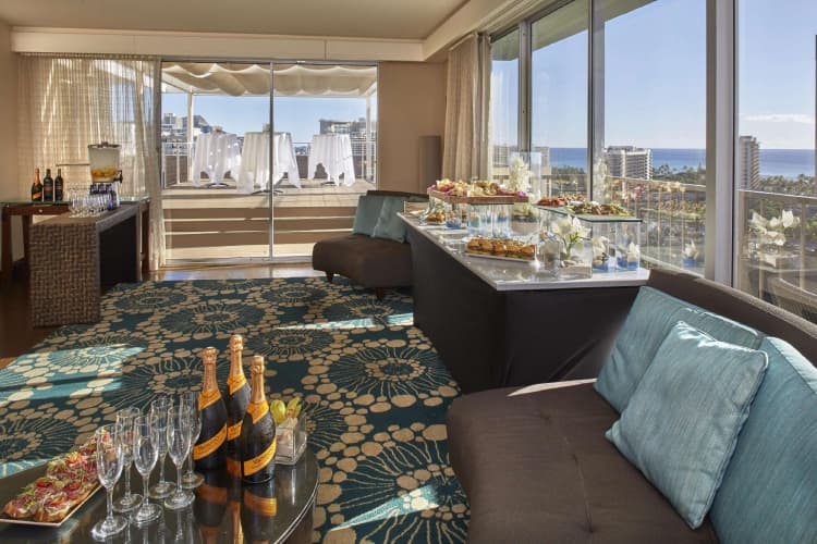 DoubleTree by Hilton Alana - Waikiki Beach, photo 4