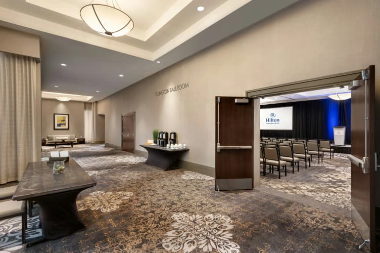 Hilton Vancouver Airport photo 2