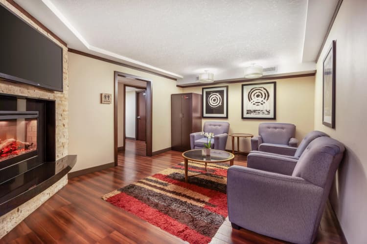 Best Western Plus Edmonton Airport Hotel photo 5