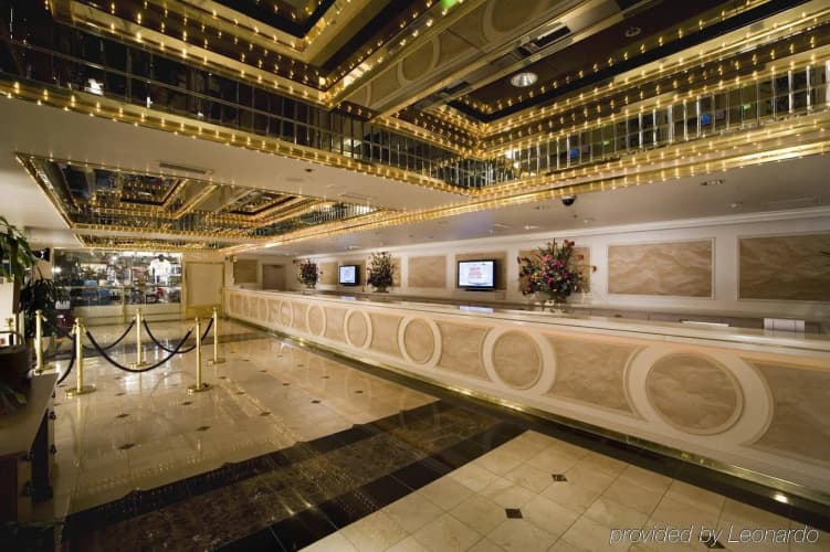 Four Queens Hotel & Casino photo 3