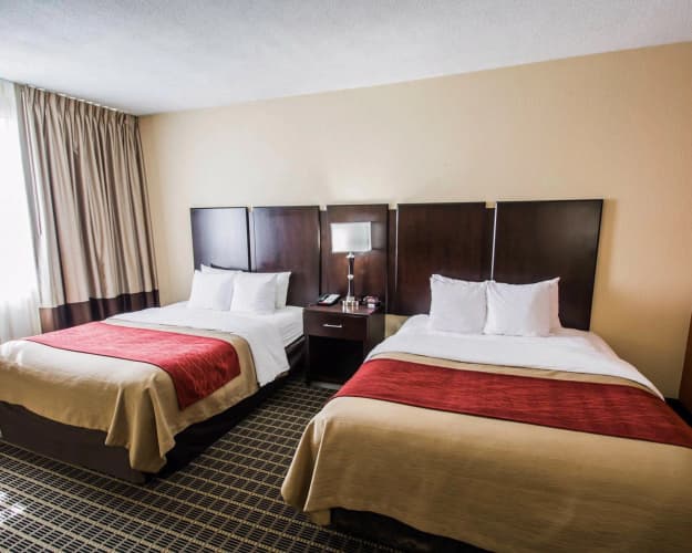 Clarion Inn & Suites Miami International Airport photo 4