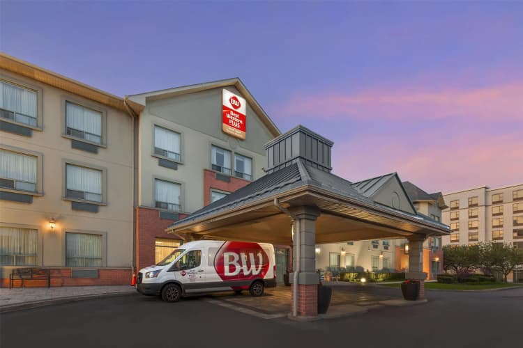 Best Western Plus Travel Hotel Toronto Airport photo 2