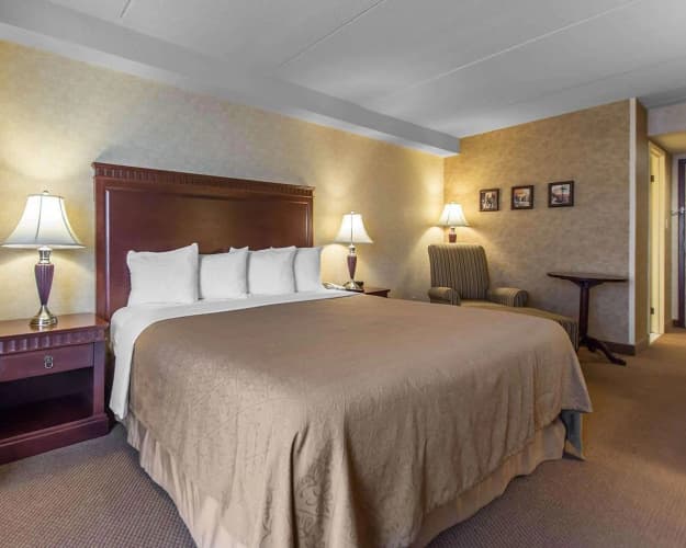 Quality Inn Bay Front photo 5