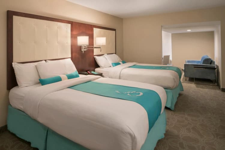 Aqua Blue Hotel & Conference Center photo 4