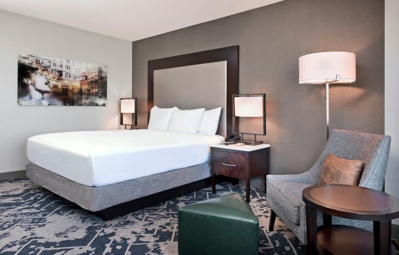 Hilton Baltimore Inner Harbor photo 5