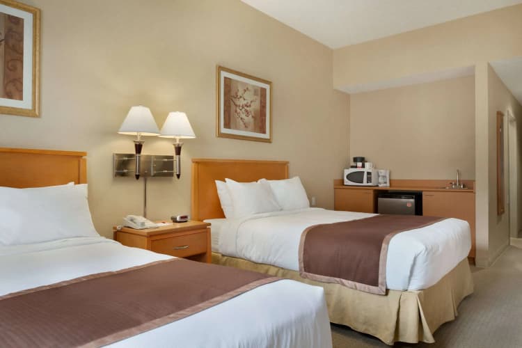 Ramada by Wyndham Nanaimo photo 3