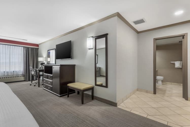 Best Western Plus Port O'Call Hotel photo 5