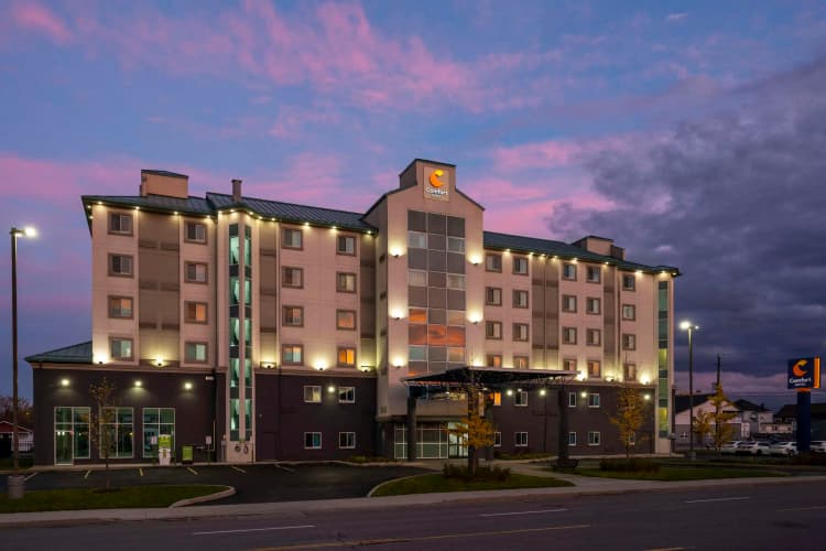 Comfort Hotel photo 2