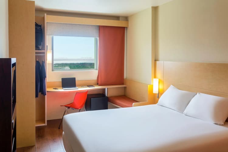 Ibis Cancun Centro photo 4