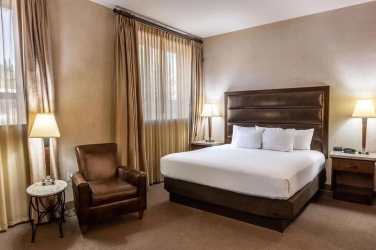Drury Plaza Hotel in Santa Fe photo 5