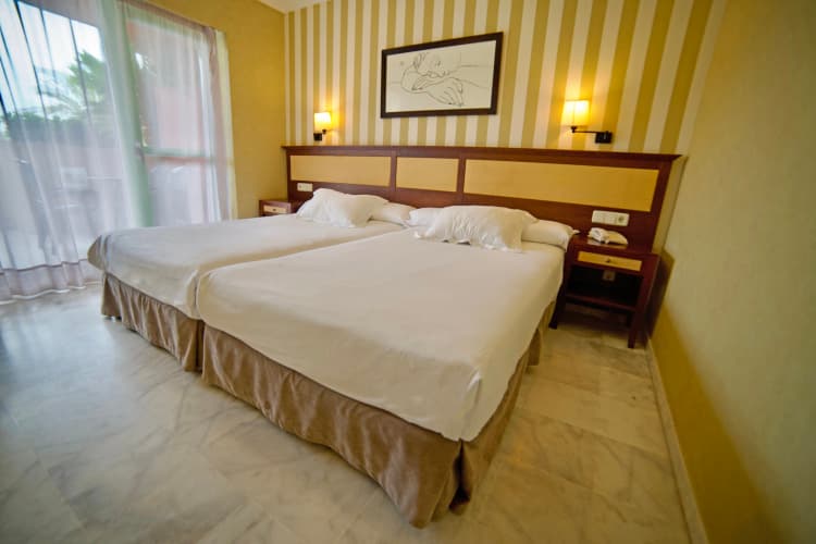 Holiday World RIWO Hotel photo 3