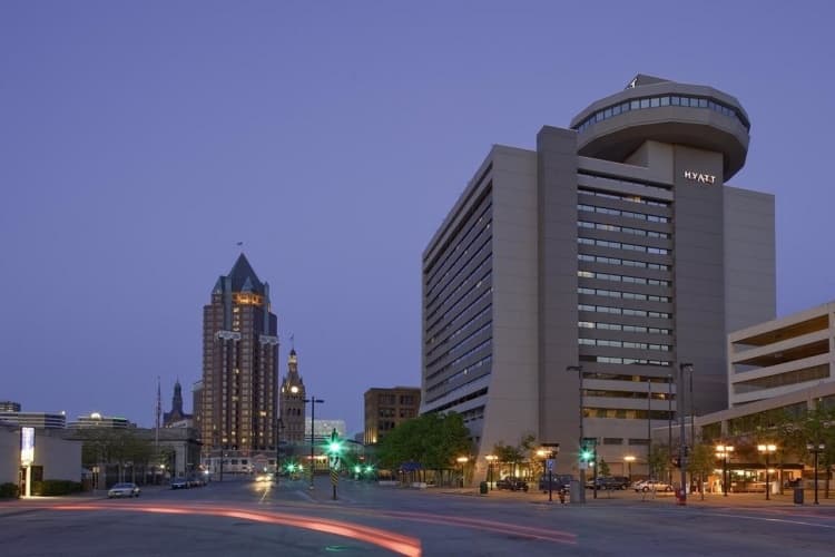 Hyatt Regency Milwaukee photo 2