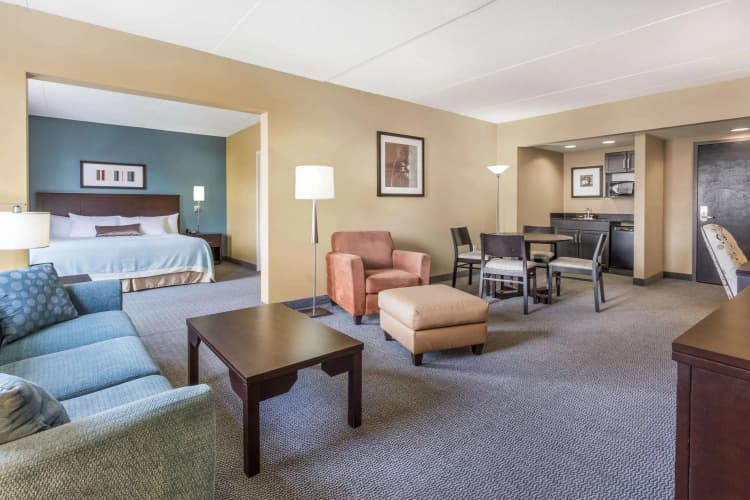 Wingate by Wyndham Regina, photo 4