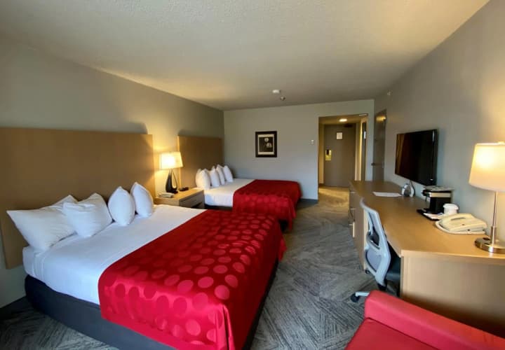 Penticton Lakeside Resort & Conference Centre photo 5