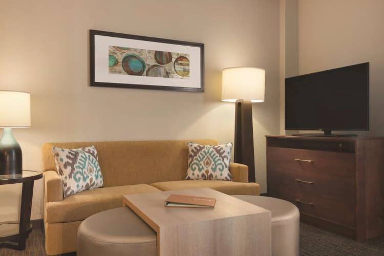 Homewood Suites by Hilton Calgary Downtown photo 2