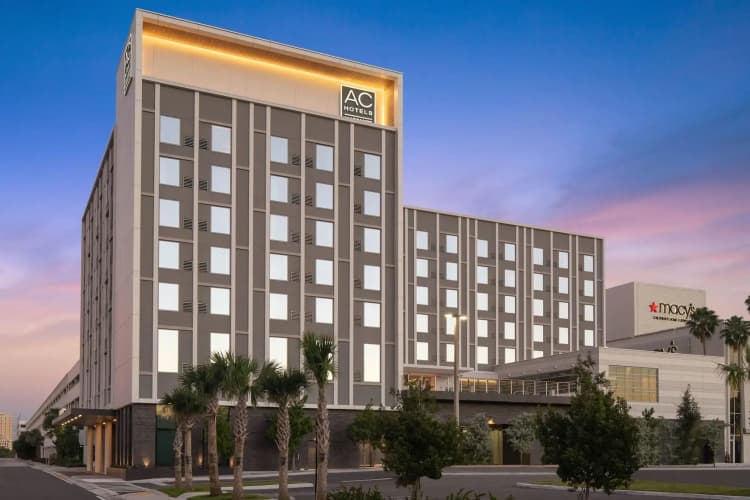 Ac Hotel By Marriott Miami Dadeland photo 2