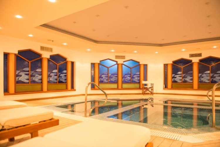 Neptune Luxury Resort, photo 3