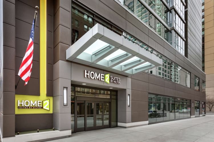 Home2 Suites by Hilton Chicago River North photo 2