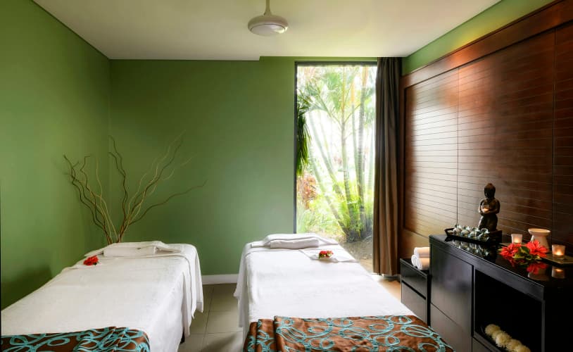 Hilton Fiji Beach Resort and Spa photo 2