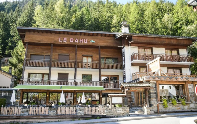 Hotel Le Dahu photo 2
