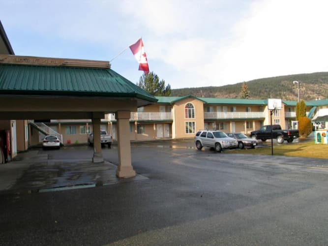 Travelodge by Wyndham Merritt photo 2