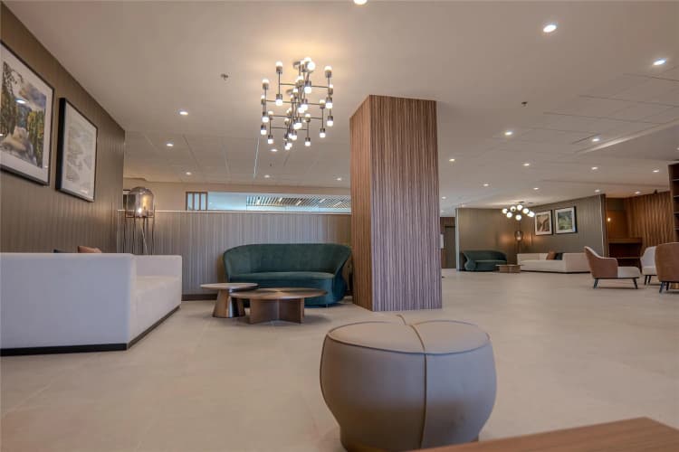 Monarch Hotel & Conference Center photo 3