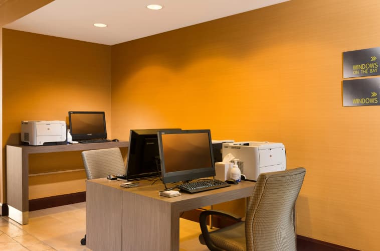 Hilton San Francisco Airport Bayfront photo 4