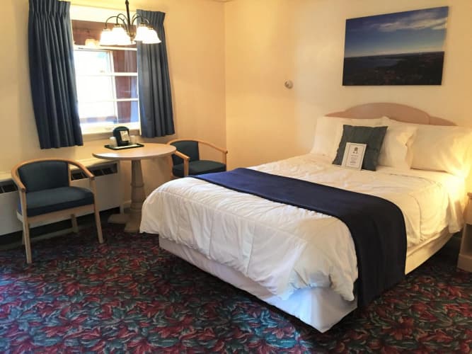 Cedar Motor Inn photo 5