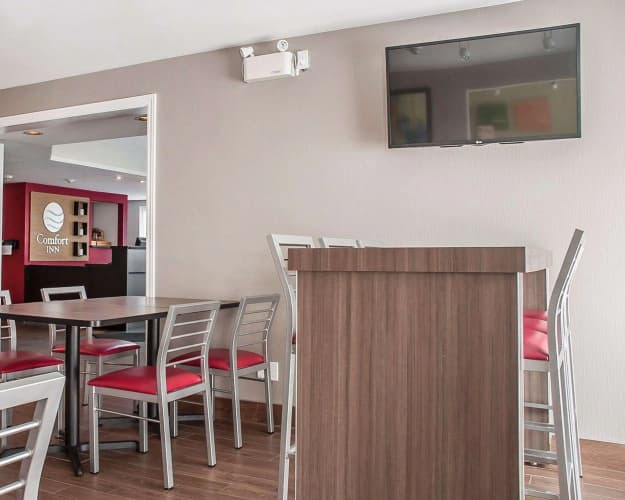 Comfort Inn photo 3