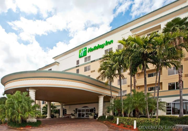 Holiday Inn Ft. Lauderdale-Airport photo 2