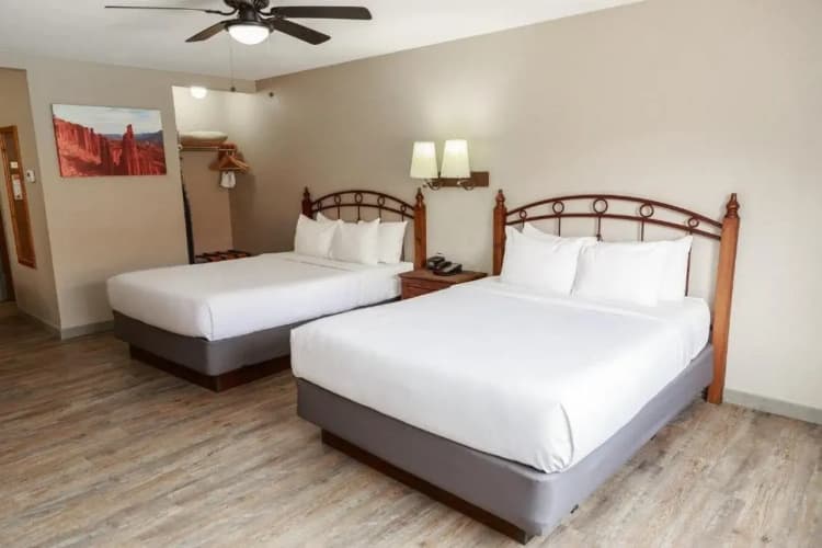 Aarchway Inn photo 4