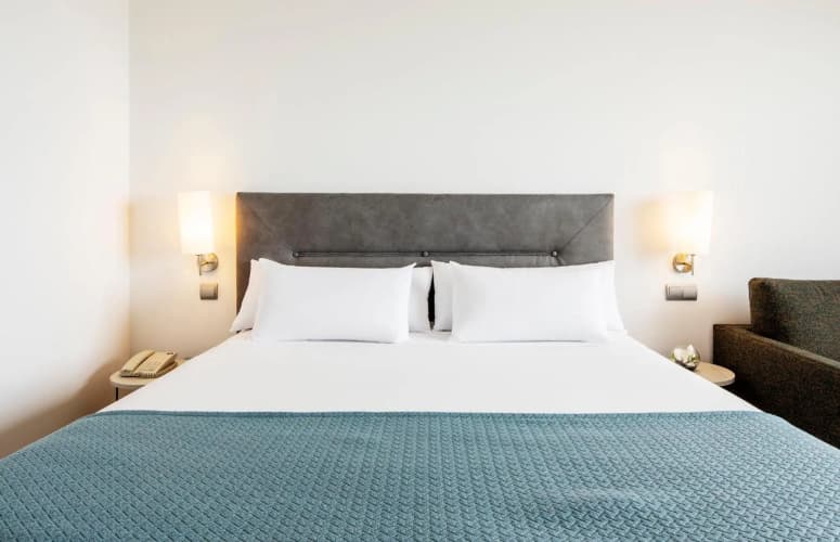 Hotel Ilunion Calas De Conil photo 5